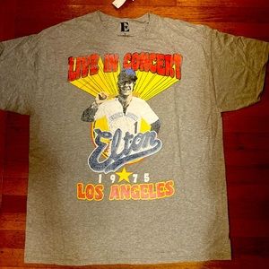 Elton John Urban Outfitters T-Shirt Size L Los Angeles Vintage Style 1975
